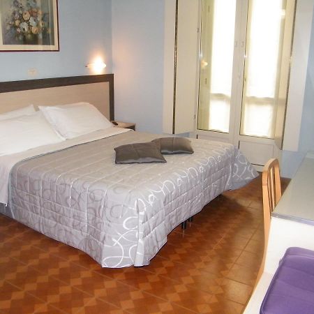 Hotel Alba Torino Centro ภายนอก รูปภาพ