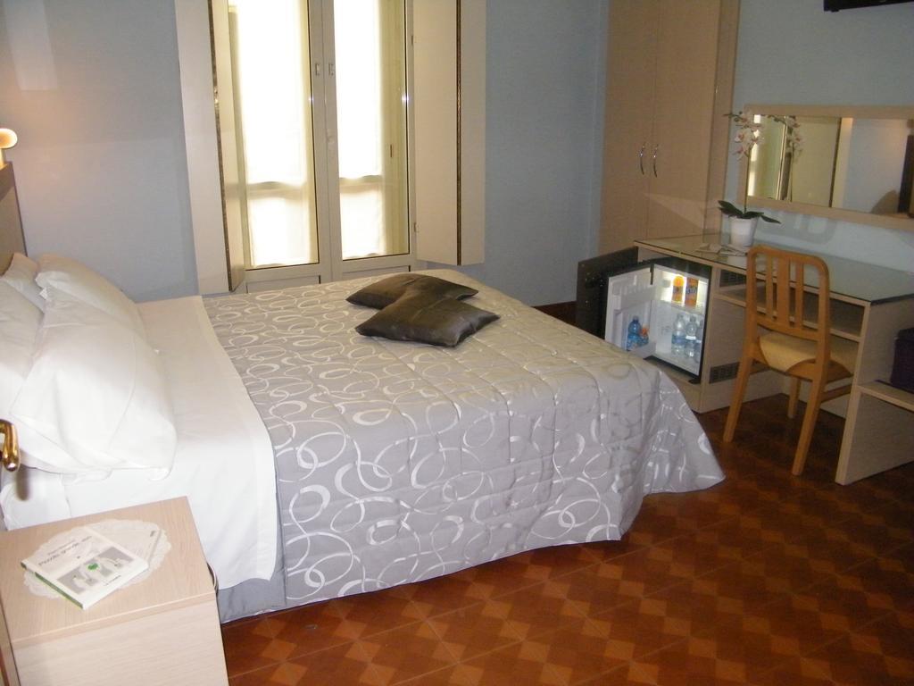 Hotel Alba Torino Centro ภายนอก รูปภาพ